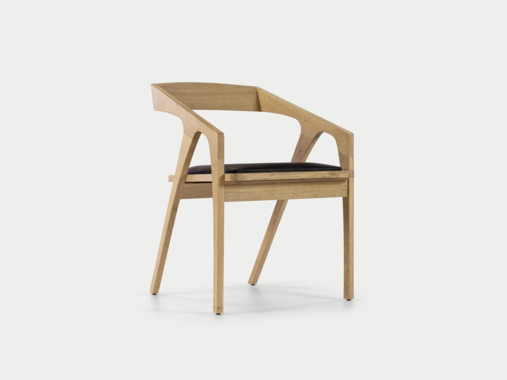 eiken houten stoelen