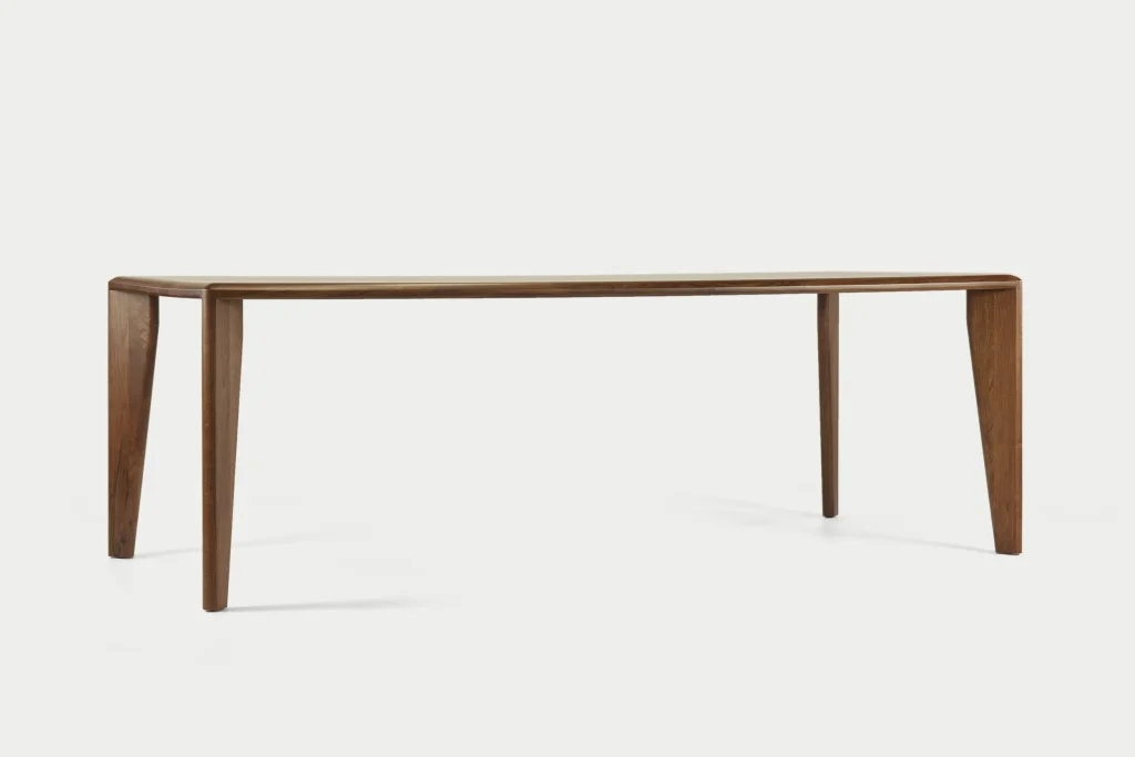 Niven / Walnoot Eettafel met Geïntegreerde Poten