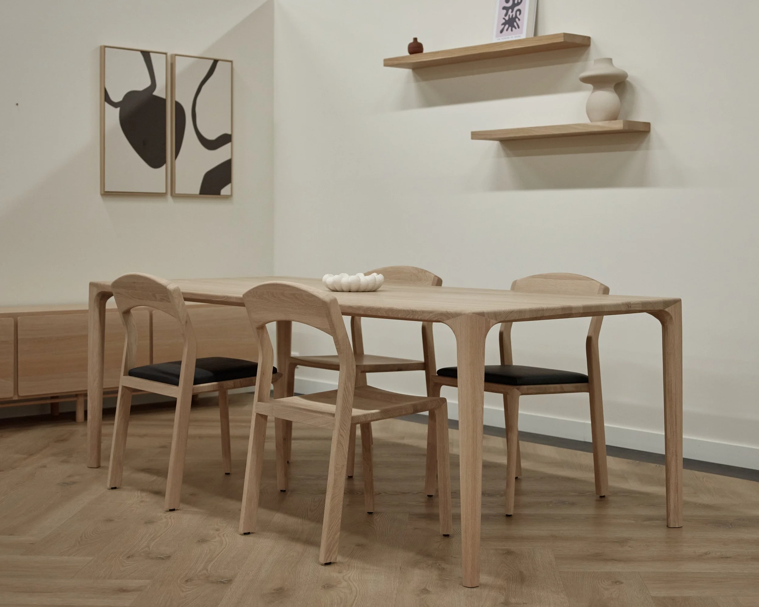 Van massief houten meubels naar een compleet interieur